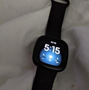 fitbit versà 3